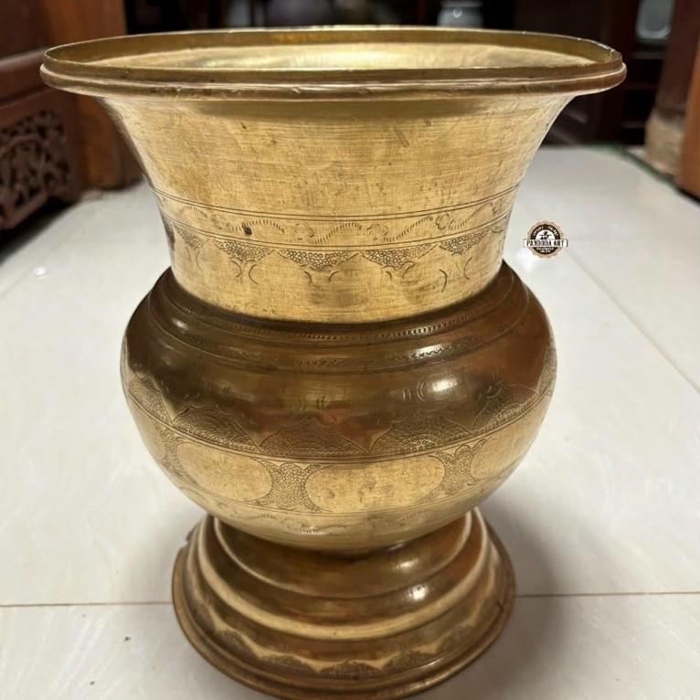Vas paidon UKIR kuningan lawas