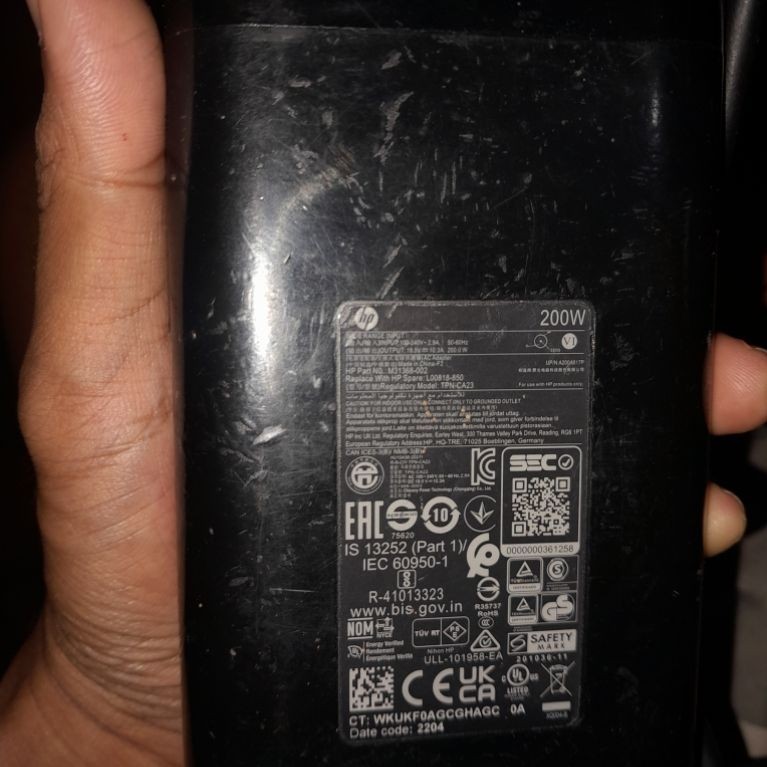 Charger HP Victus
