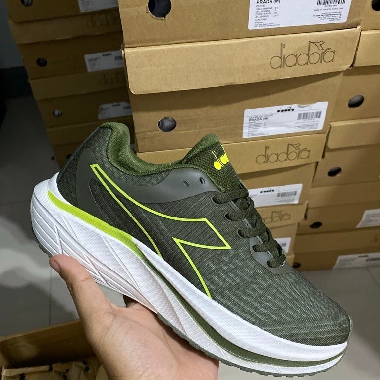 sepatu Diadora PELIO original BNIB