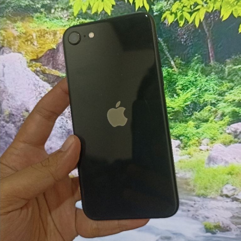 [SECOND] (BISA NEGO) Apple iPhone SE 2nd Generation (2020) 128GB