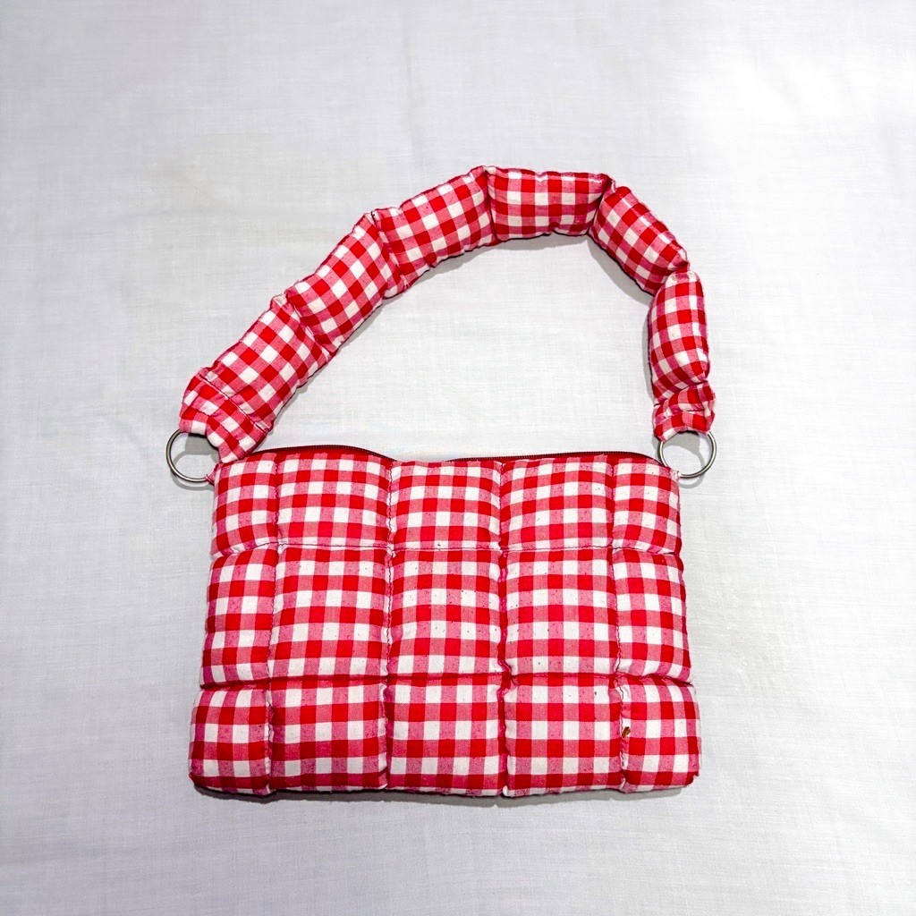 puffy bag motif kotak kotak MAIMOUN (preloved)