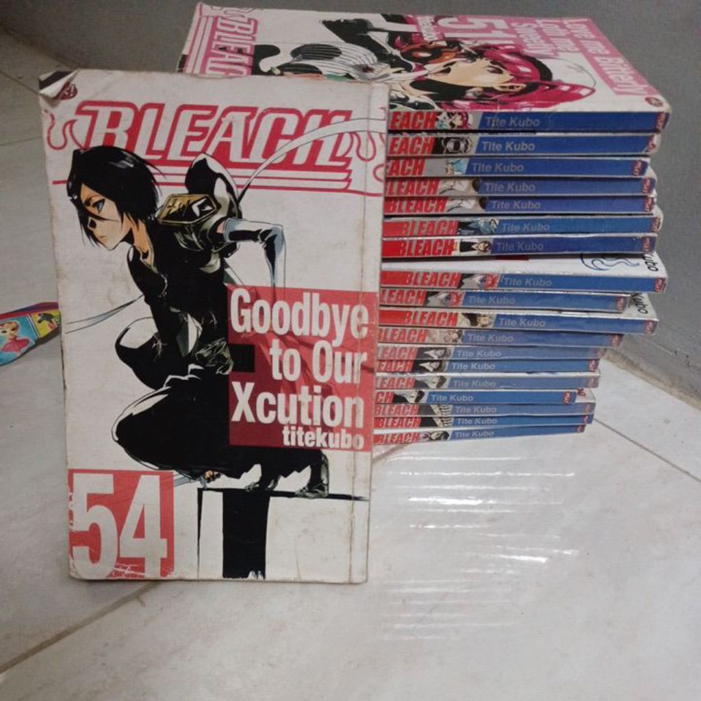 KOMIK BLEACH.