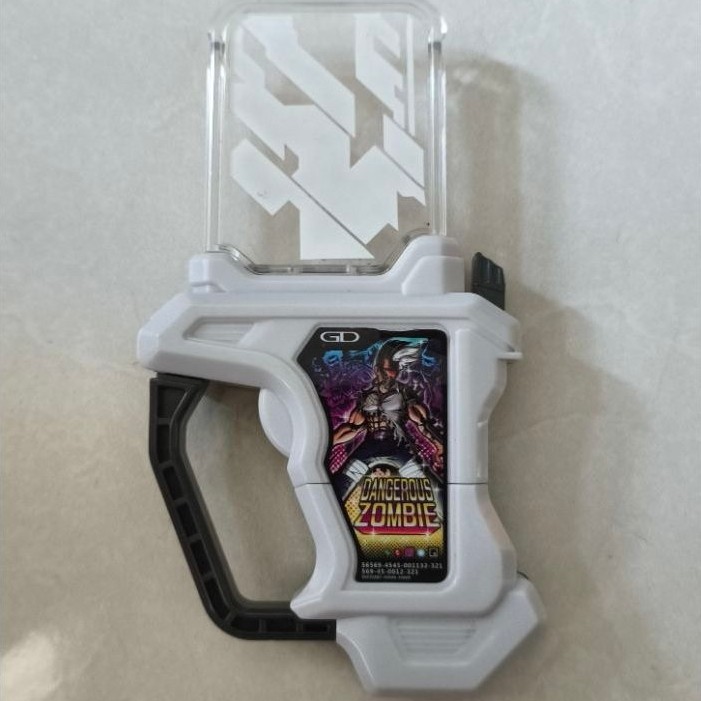 GP Gashat Dangerous Zombie KR Ex Aid