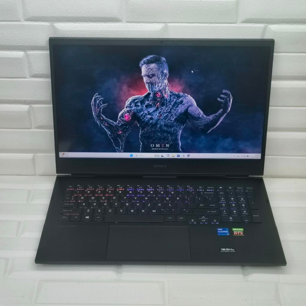 HP OMEN CORE i7-11800H RTX3070(8GB) 32GB/1TB