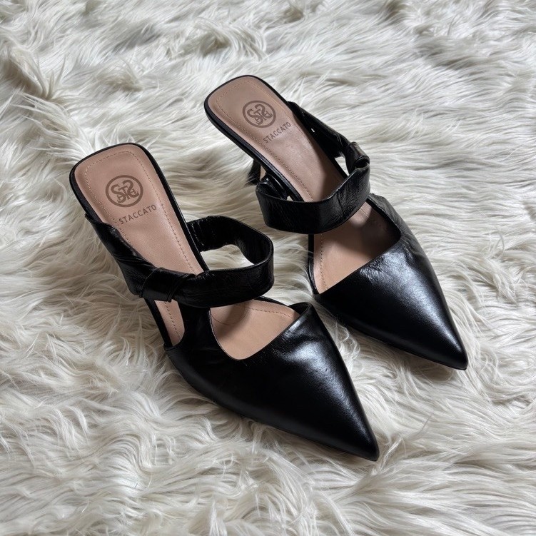 STACCATO Kitten Heels | Black Leather