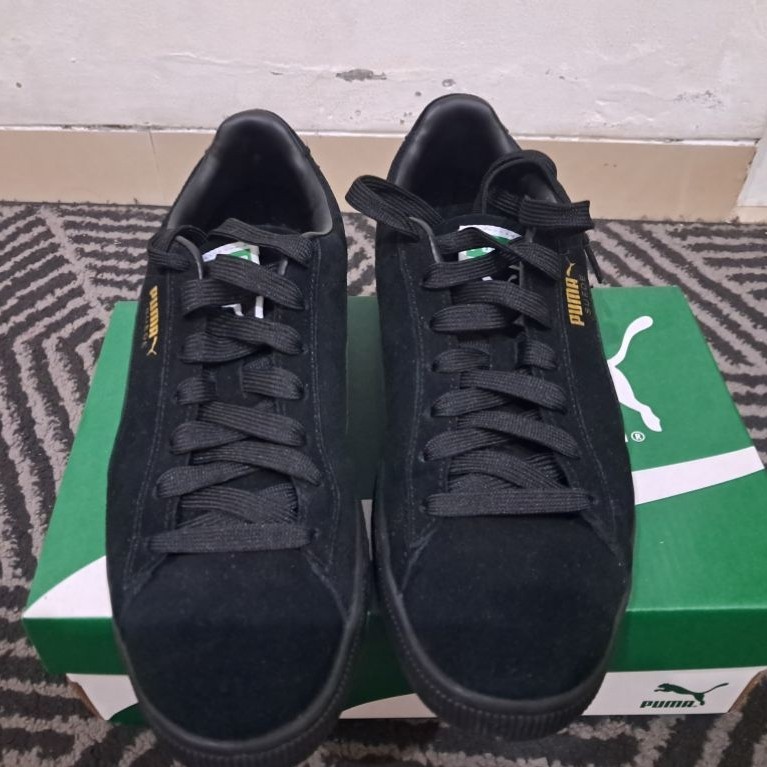 Sepatu Puma Suede Classic Black