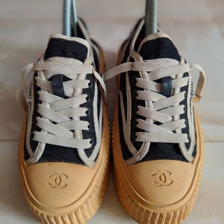 Sepatu Chanel wanita PL SIZE 36 insole 22,5 Cm