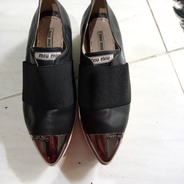 MIUMIU Sepatu Preloved