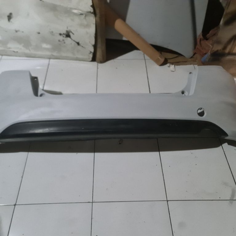 bumper bemper belakang honda jazz rs 2010 2011 original