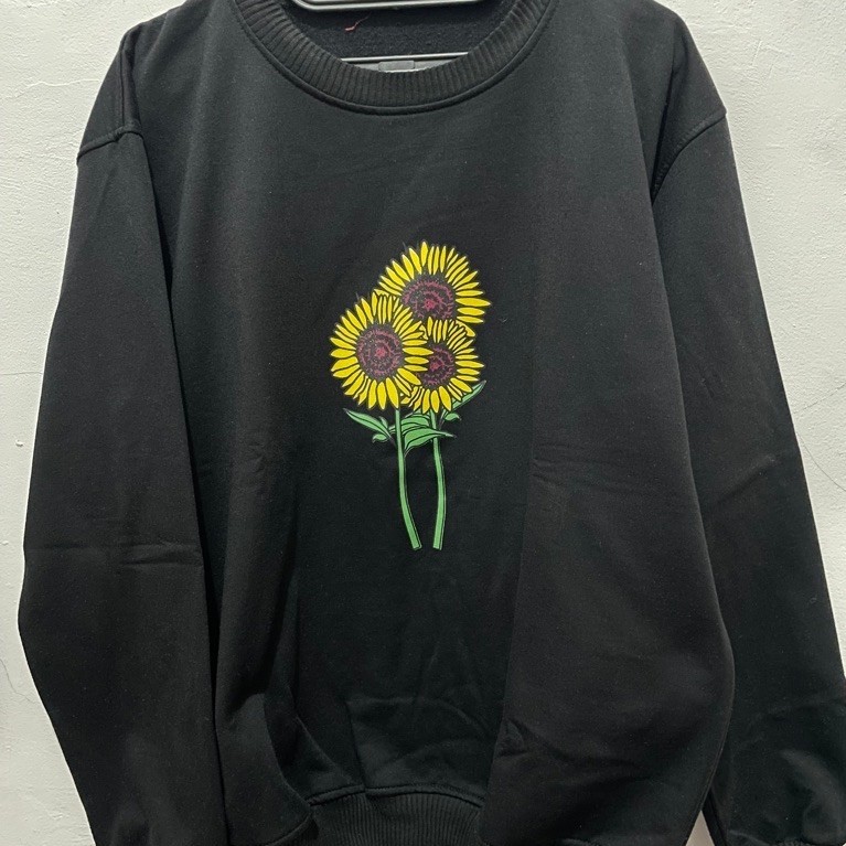 PRELOVED SWEATSHIRT Hitam
