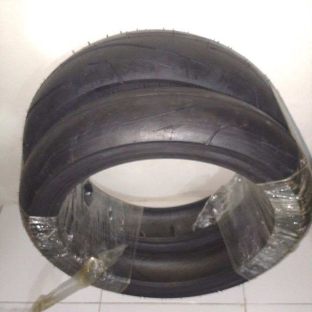 Ban Zeneos 1 pasang depan belakang 120/70 ,160/60 ring 17