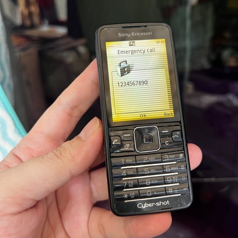 Sony Ericsson C901 BAHAN