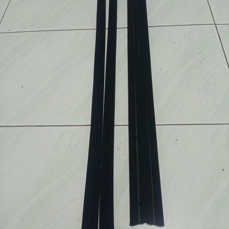 watter setrip pelipit kaca dalam mobil fortuner lama 2005/2015