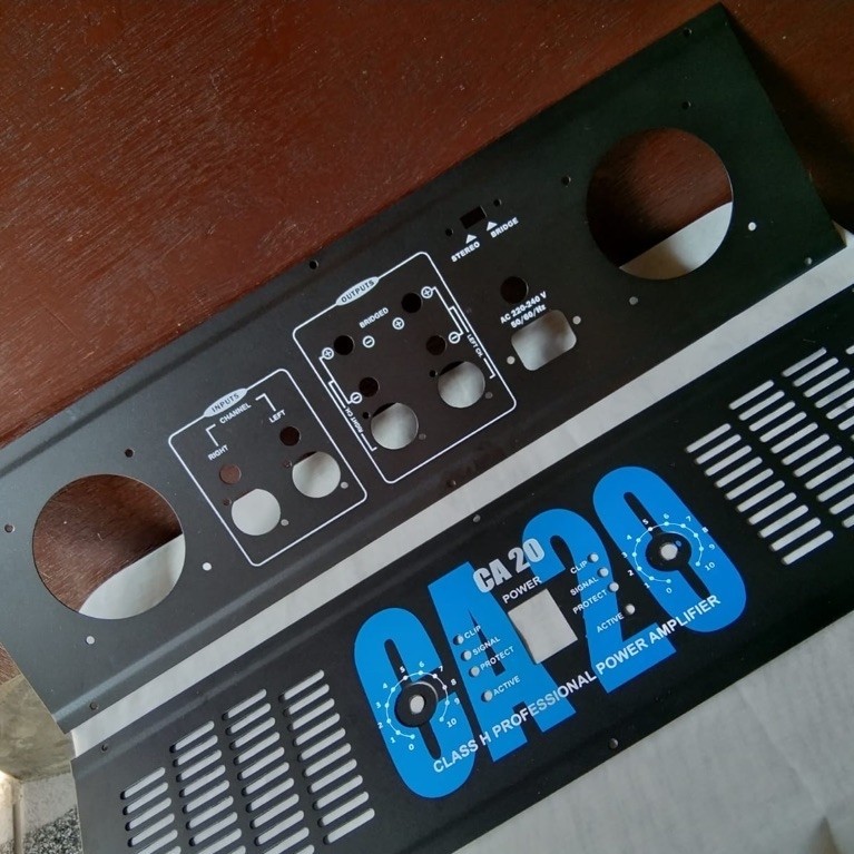 Panel Box CA 20 Amplifier Profesional dengan Aksesori Lengkap