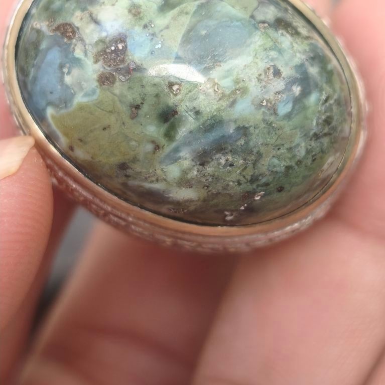 batu cincin bacan Ternate unik jumbo kinclong
