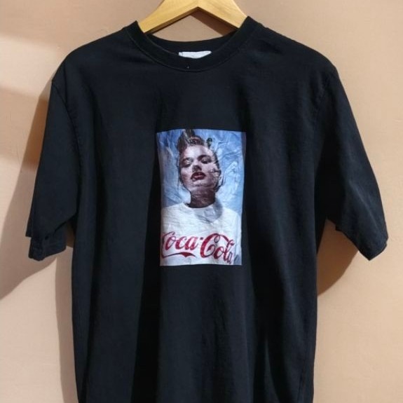 kaos oblong  Coca-cola Domine studio