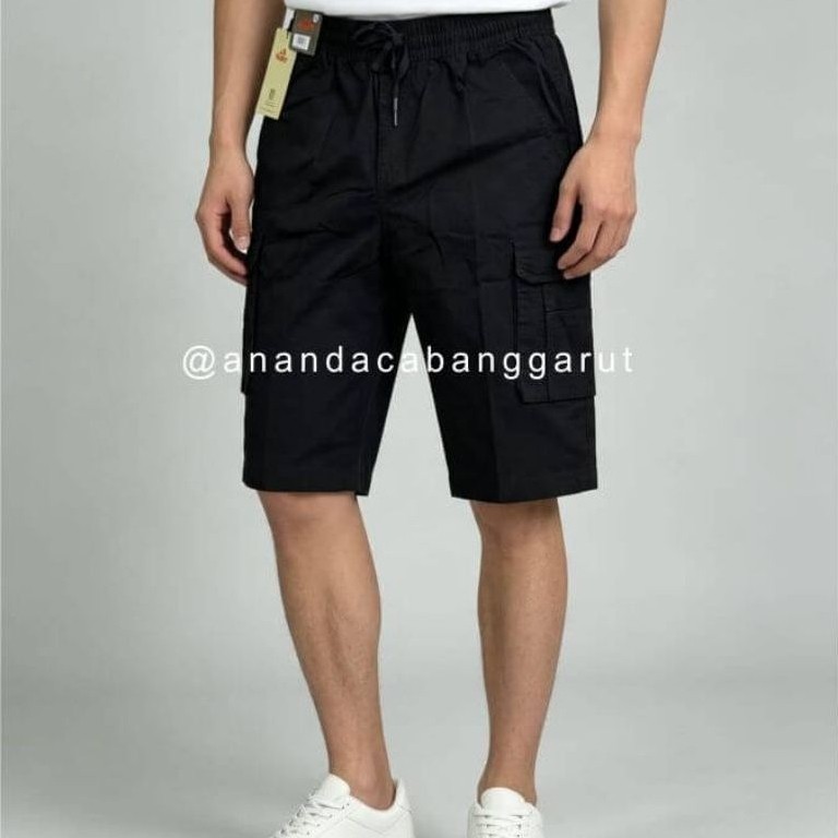 Kendy Celana Cargo Hitam Cowok Dewasa Model Pendek Polos Terbaru