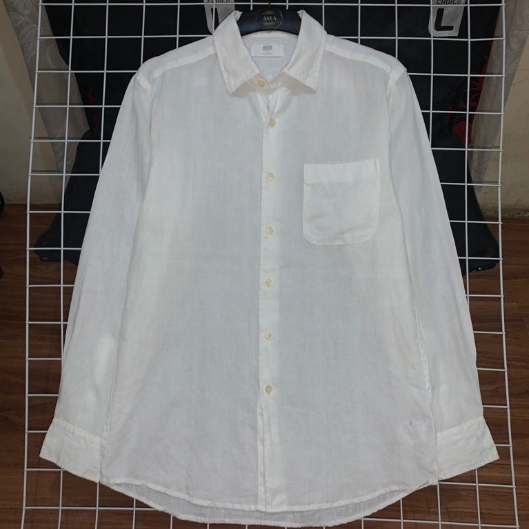 kemeja linen Uniklo putih pria lengan panjang preloved size M