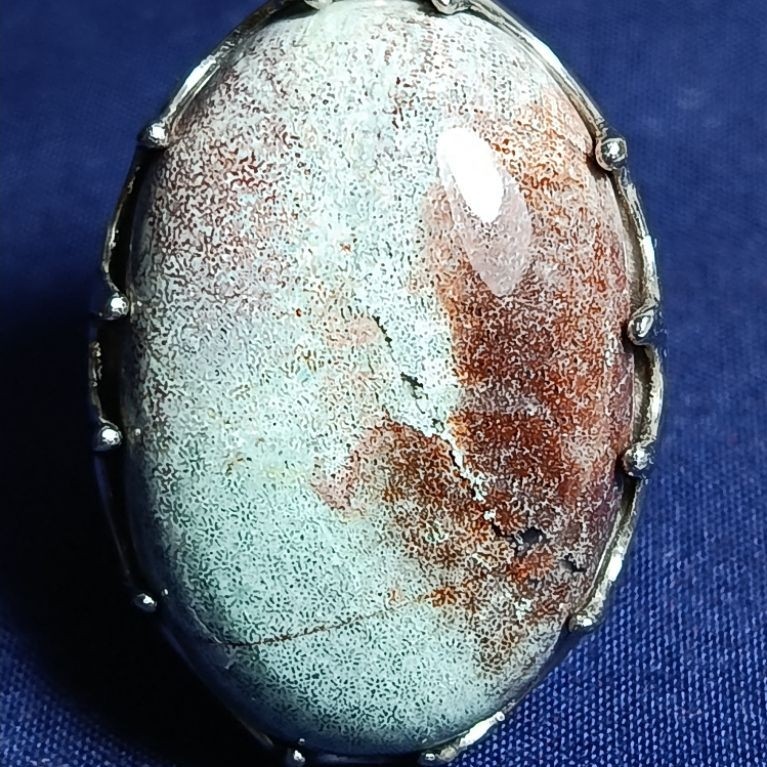 Natural Agatized Coral, BLUE RED / Batu Teratai, BIRU MERAH, 1