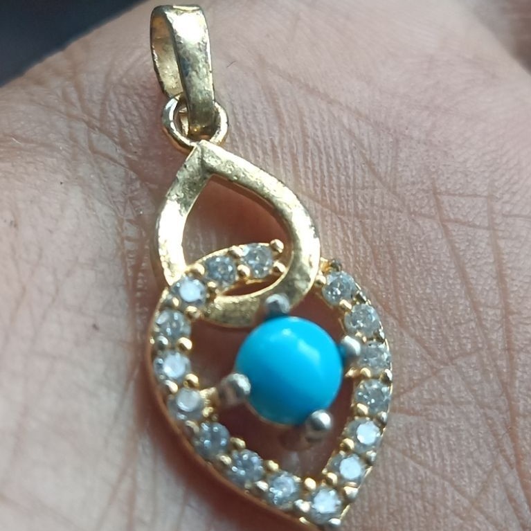 liontin batu pirus Persia polos