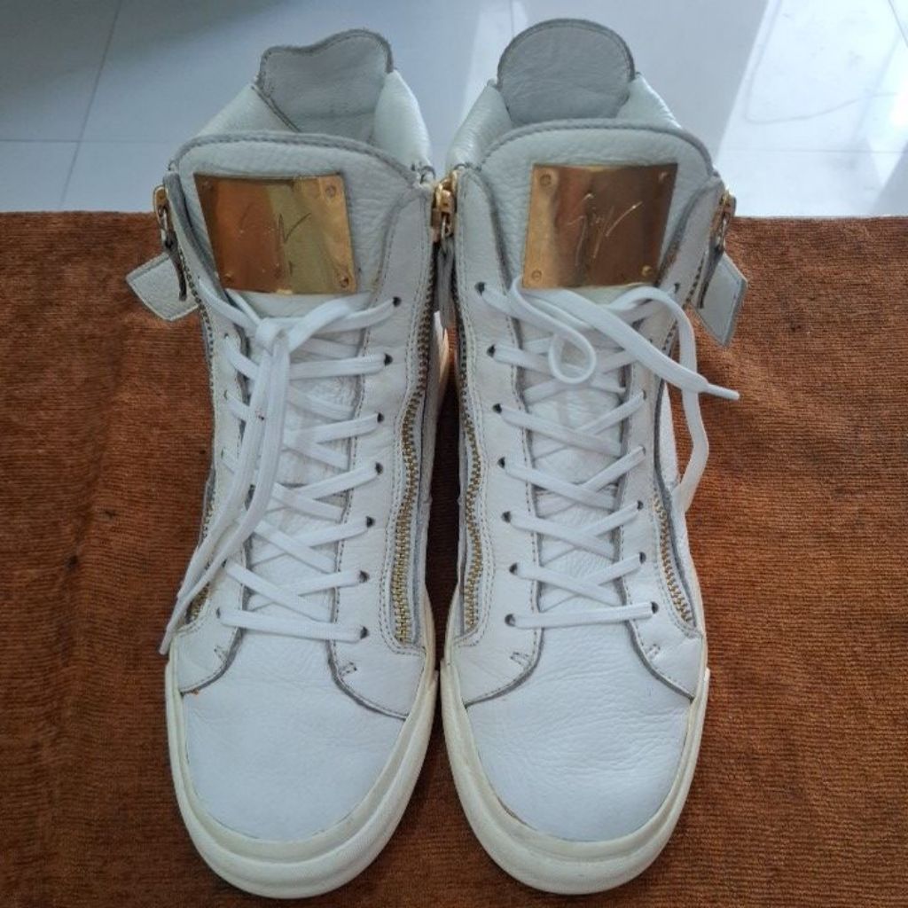 Sepatu Giuseppe Zanotti Kriss Gold Plated Zipper Leather High Size 42