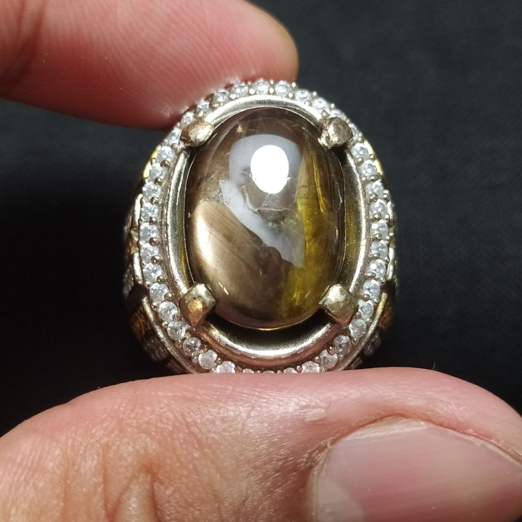 Natural black sapphire Afrika // bangsing kresna sliwah // sliwah golden // black safir