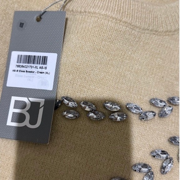 Warehouse Sale Buttonscarves As is