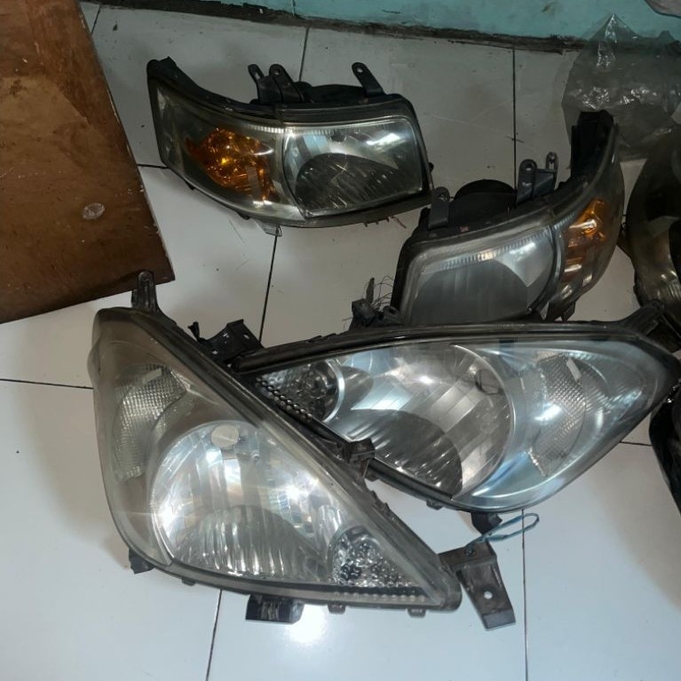 headlamp apv 2005 up original