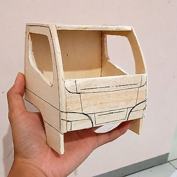 Kabin miniatur truk  canter skala 14