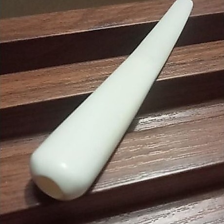 Pipa Rokok Tulang Sapi Model Gading dengan Bahan Asli dan Desain Elegan