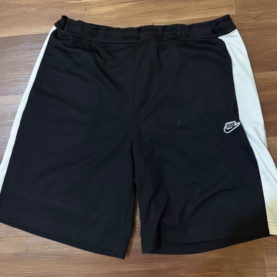 Celana Pendek Sport Running Nike