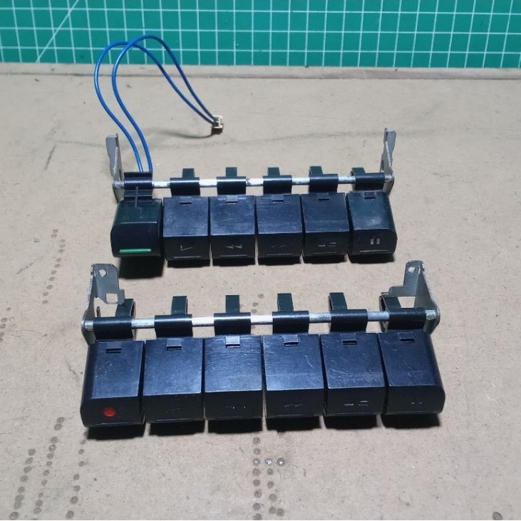 Knop Mekanik Tape Polytron Double Deck Hitam