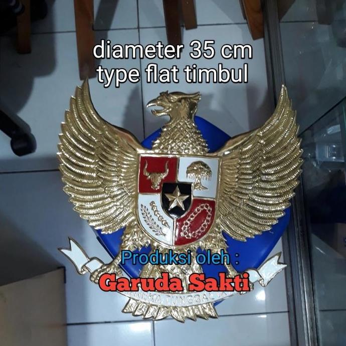 Lambang garuda kuningan rata timbul 35 cm