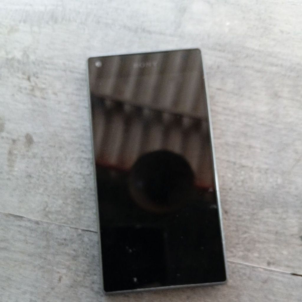 sony xperia Z5 Compact