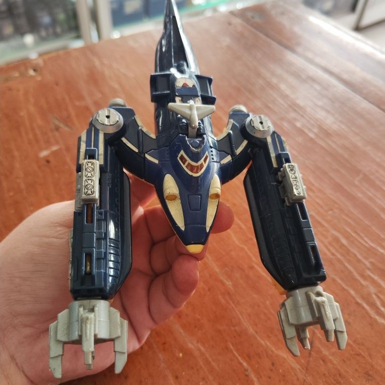bandai DX ultraman dyna kapal selam Super Guts miniatir model vehicle