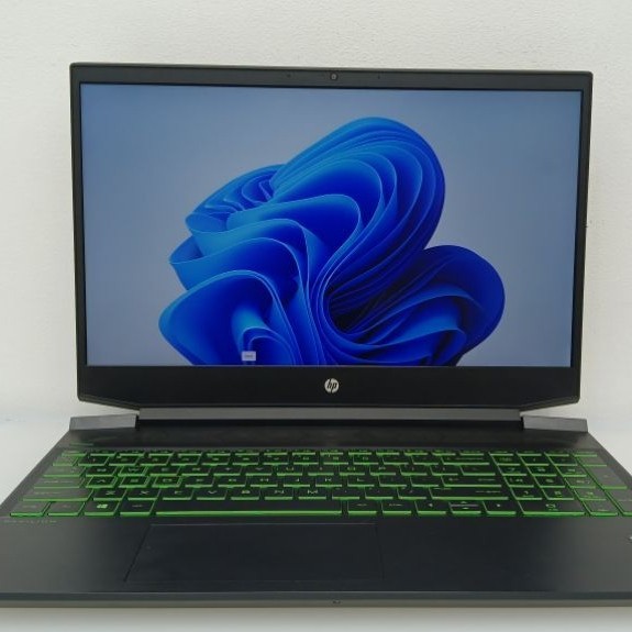 HP PAVILION GAMING 15-EC1076AX AMD RYZEN 7 4800H GTX 1660Ti 6GB RAM 16GB SSD 512GB