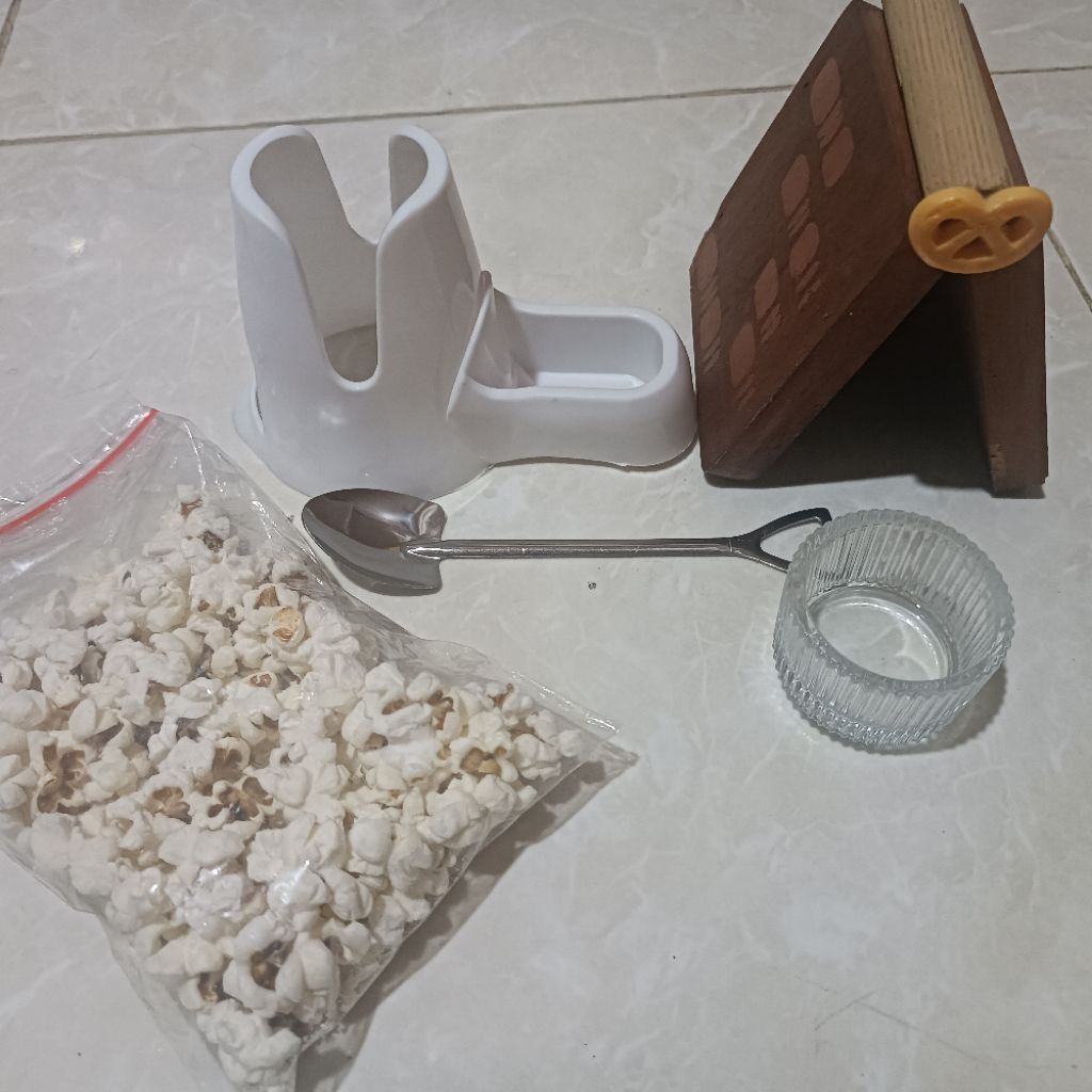 Preloved Hamster stuff