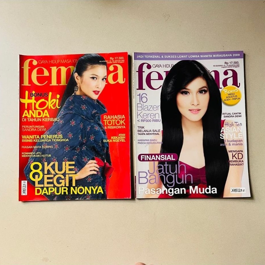 Paket Dua Majalah Femina Cover Sandra Dewi