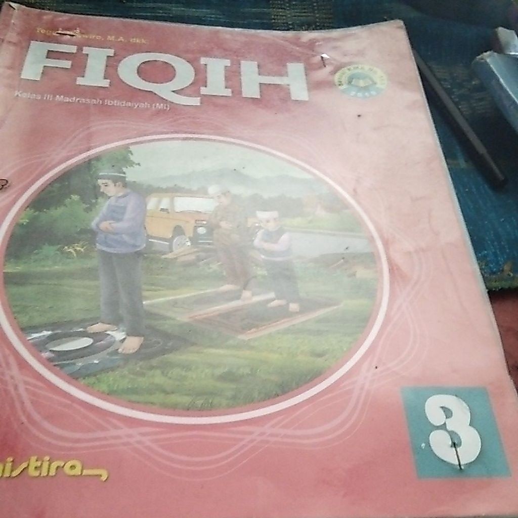 Buku fiqih 3 SD KMA Yudhistira