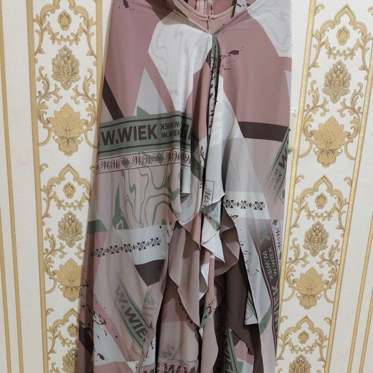 WWIEK MUSLIMAH Set gamis