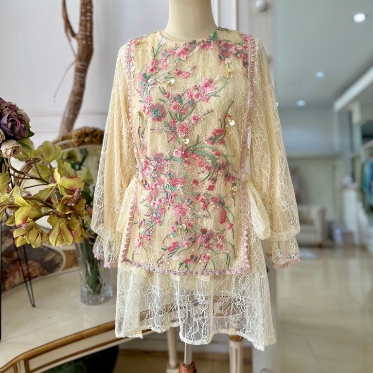 Makaio - BUTTER YELLOW - Maureen Top Atasan Butter Yellow-Pink
