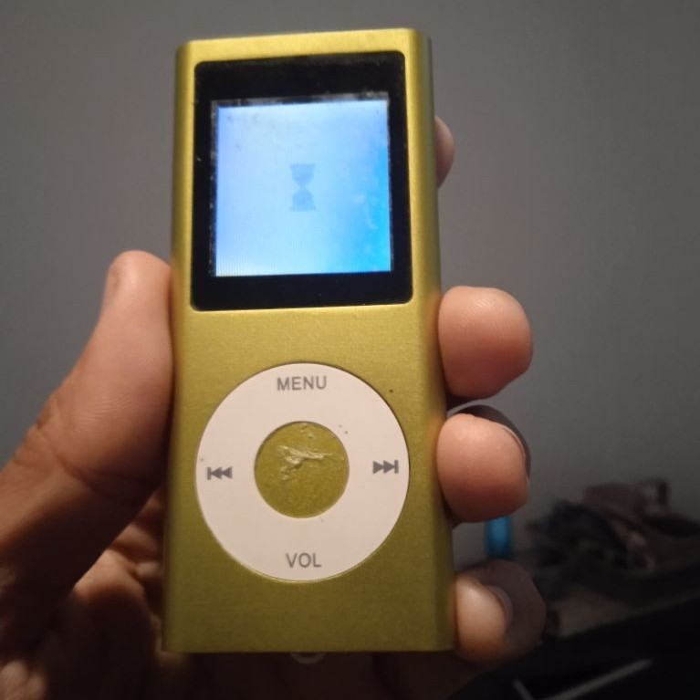 Apple iPod original gen 1 nyala ada minus