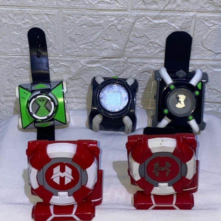 Mainan Anak-anak Laki-laki dan Perempuan (Jam Tangan Ben10, Power Battle Watch Car, Deluxe Omnitrix 
