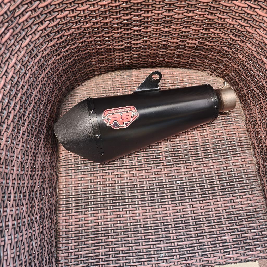 Knalpot R9 Assen Black Second Bekas Seken Original Ori Ex Repaint Inlet 51 Silencer Racing