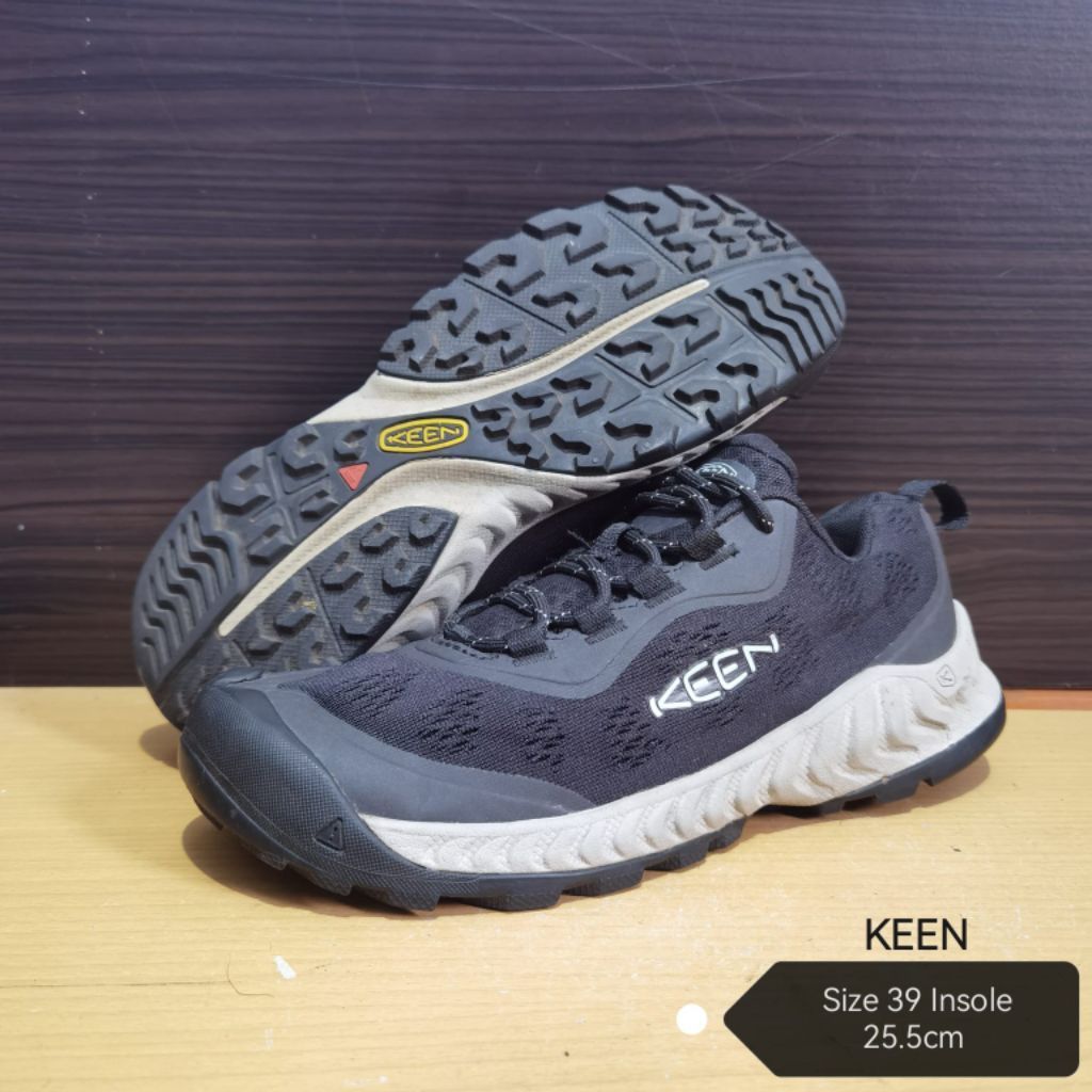 KEEN NXIS Speed Sz 39