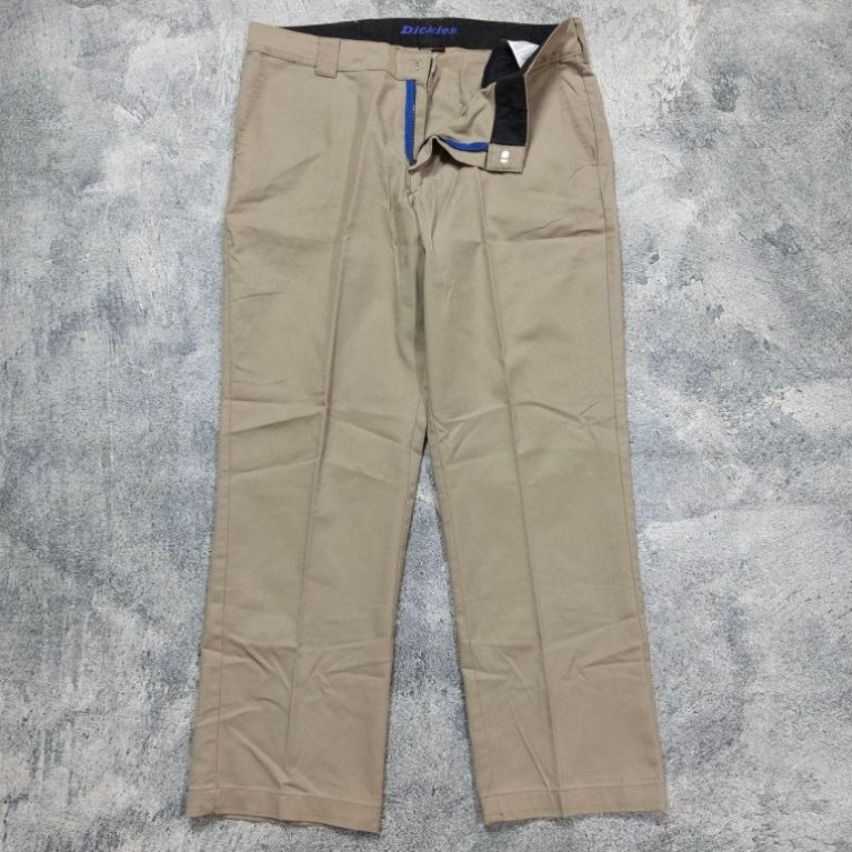 Celana slim desert sand