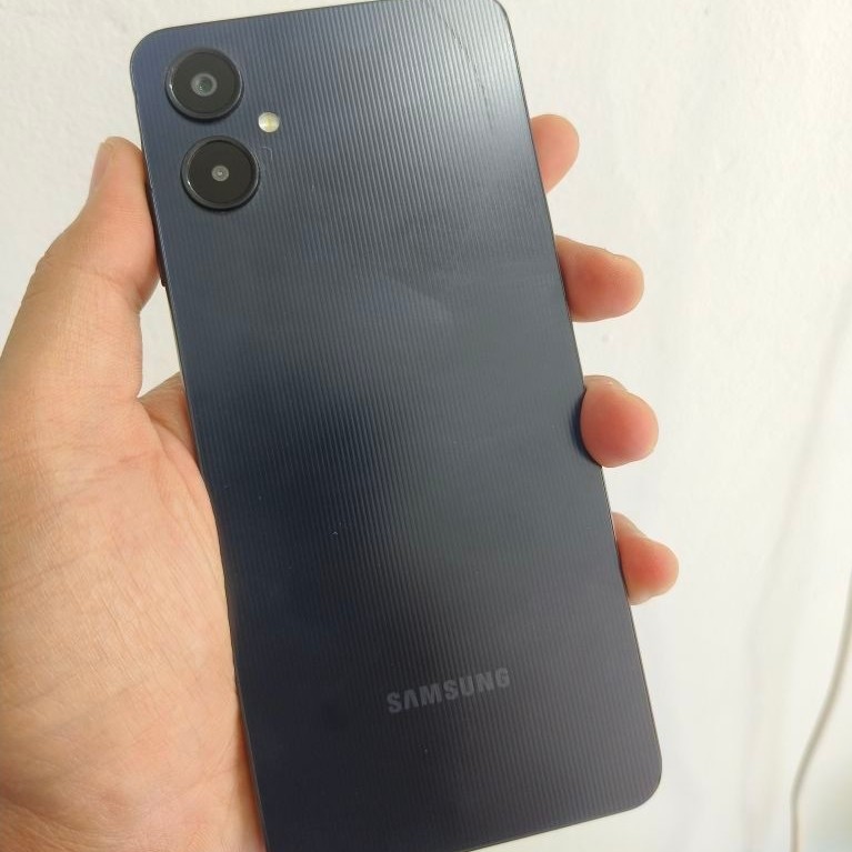 Handphone Samsung A06 5G 6/128 Gb Second Minus Lecet Pemakaian