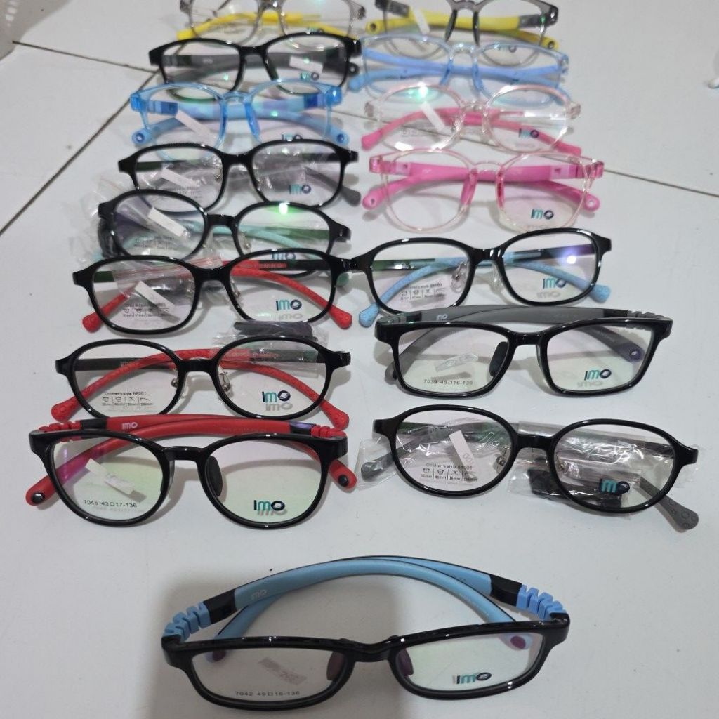 Frame anak imo