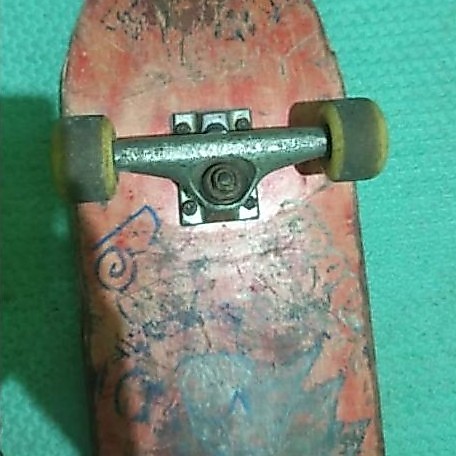 skateboard bekas berkualitas minus coak deck truck element