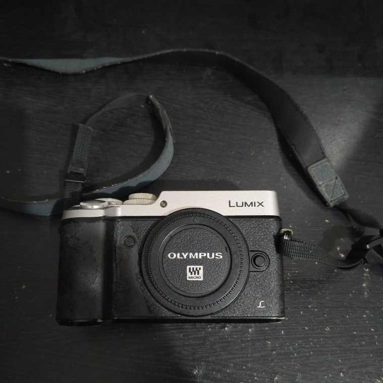 Kamera Lumix GX8 Body Only